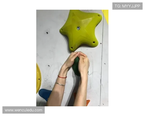 攀岩高手黄芳分享成功秘诀与训练心得揭秘 攀岩高手黄芳分享成功秘诀与训练心得揭秘