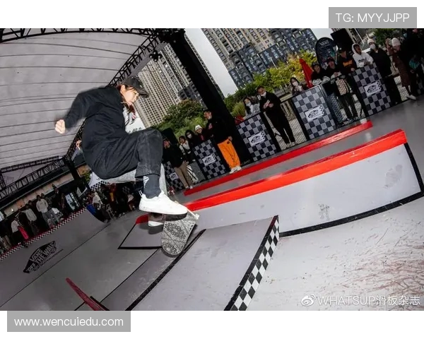 武汉攀岩队在世界滑板锦标赛中的逆袭之路与荣耀时刻