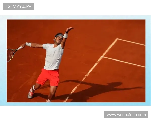 网球新手必看：从基础力量训练到实战技巧的全面指南