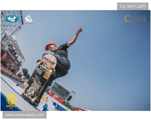 重庆滑板队在极限运动嘉年华中以51分稳居积分榜首位